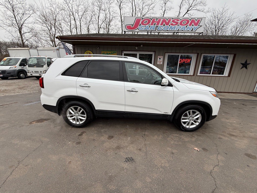 2014 Kia Sorento Image 2