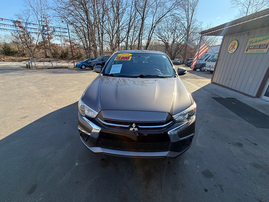 2018 Mitsubishi Outlander Image 3