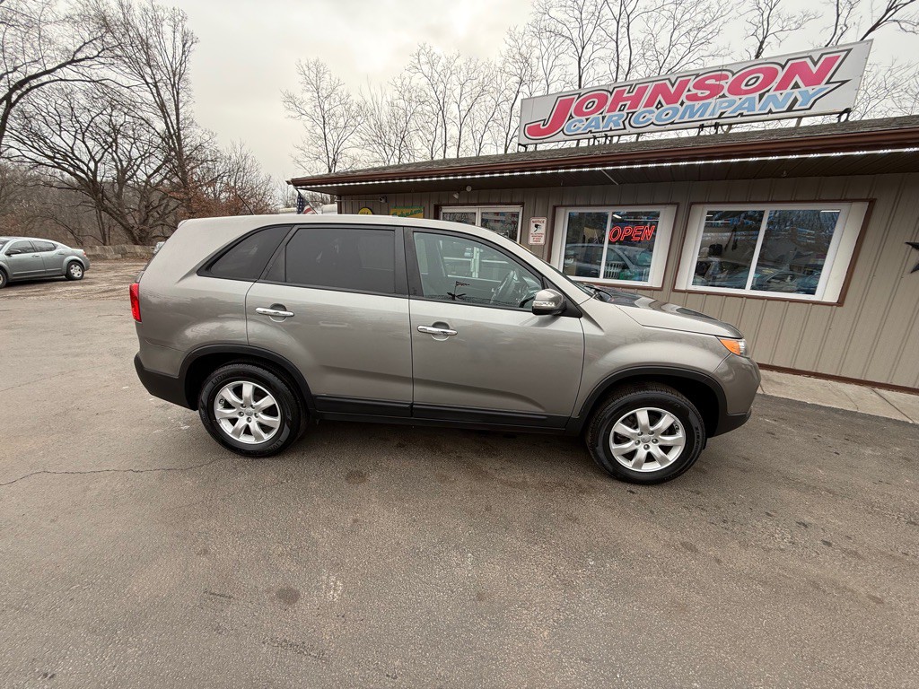 2013 Kia Sorento Image 2
