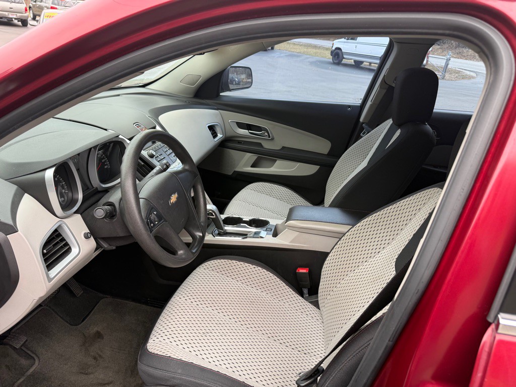 2010 Chevrolet Equinox Image 7
