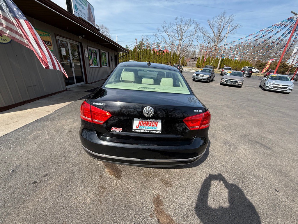 2014 Volkswagen Passat Image 6