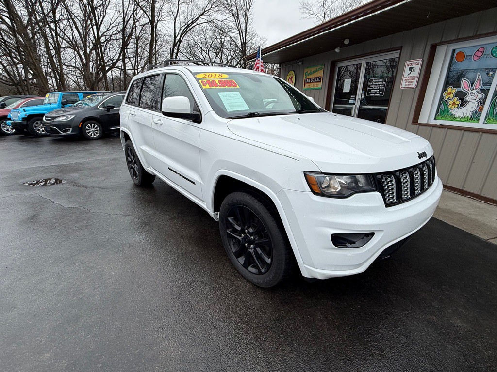 2018 Jeep Grand Cherokee Image 1