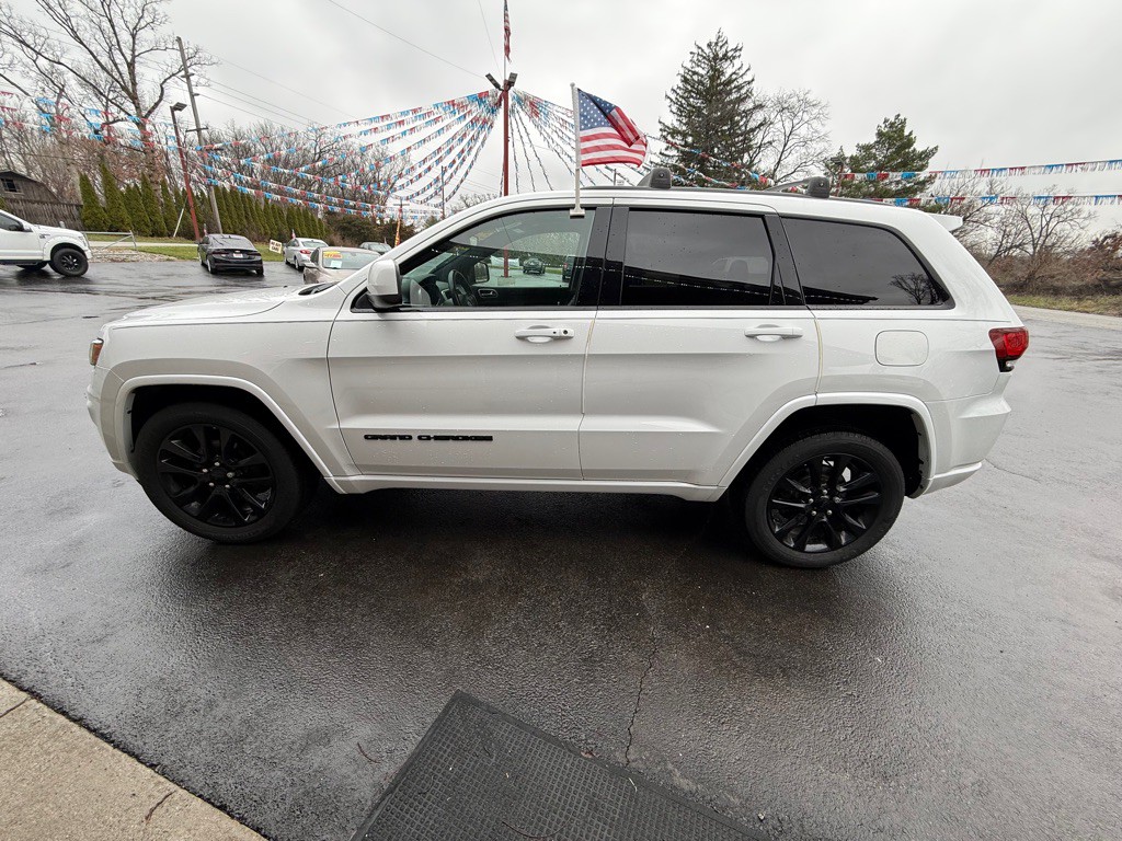 2018 Jeep Grand Cherokee Image 5