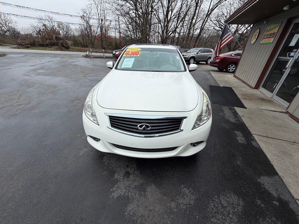 2015 INFINITI Q40 Image 3