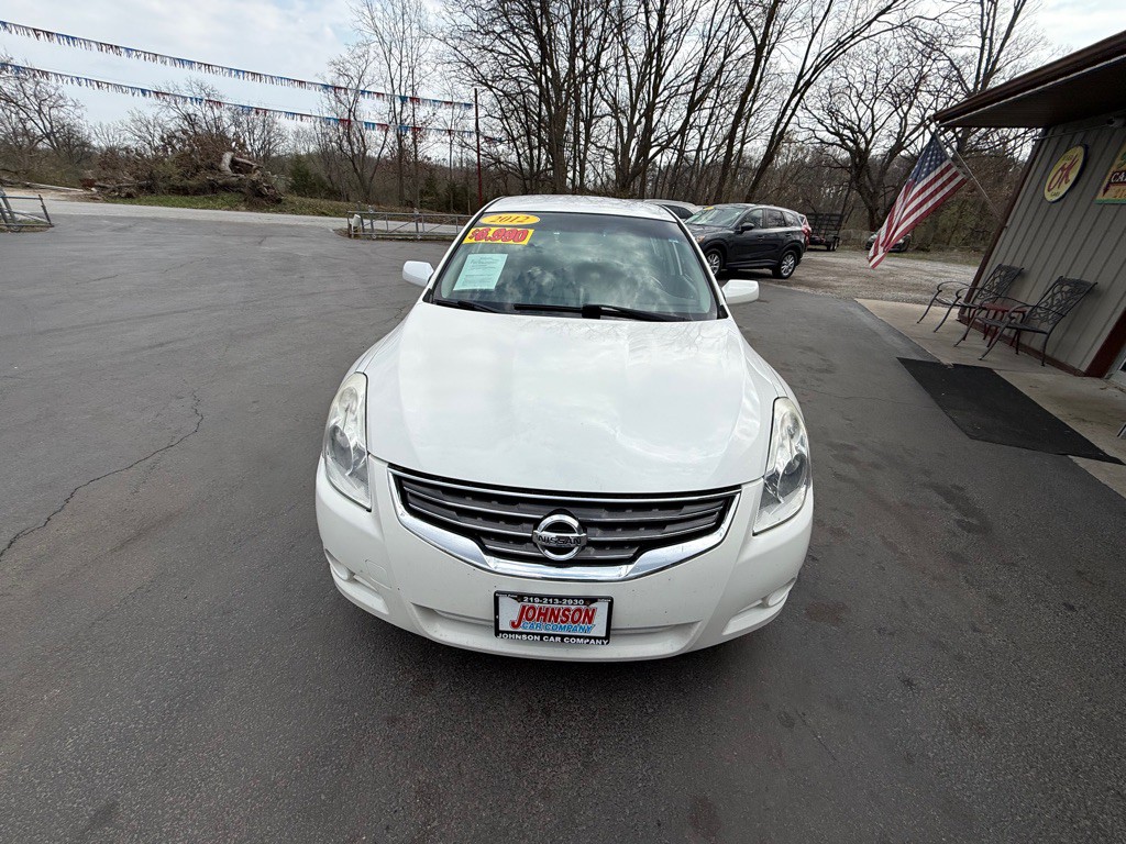 2012 Nissan Altima Image 3