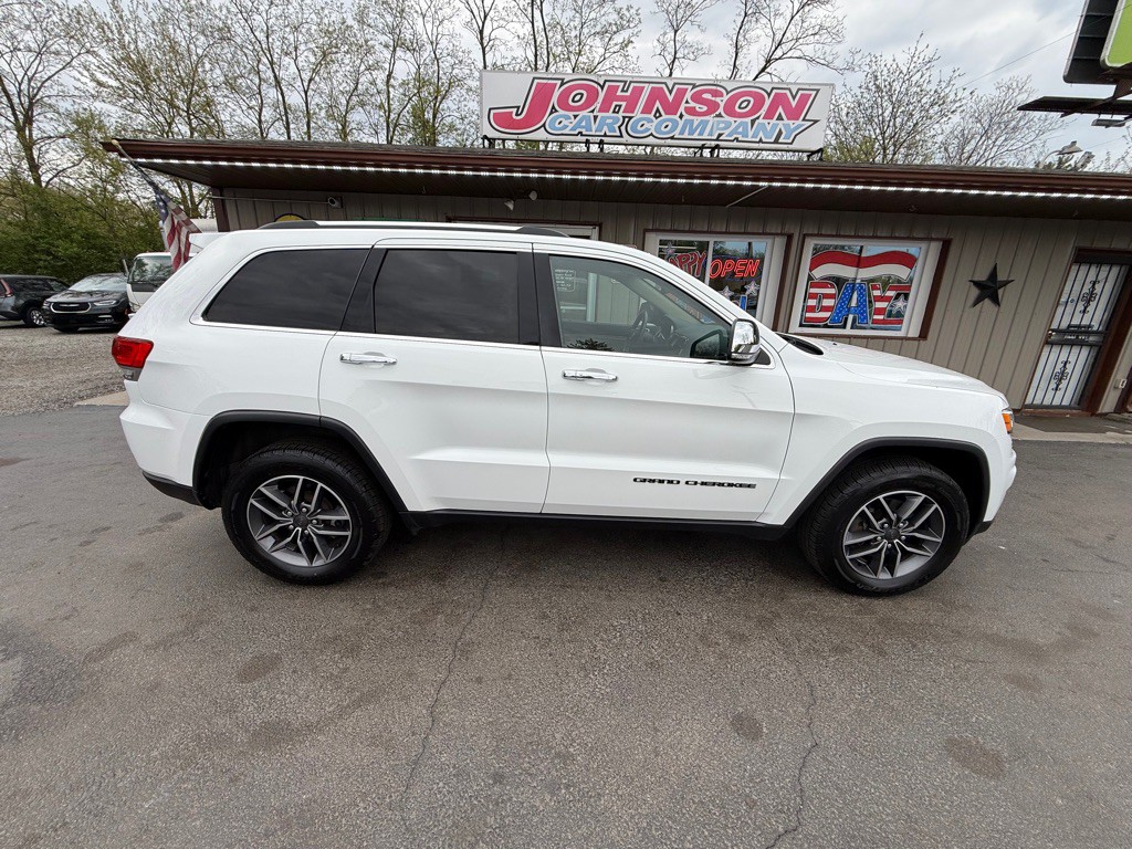 2019 Jeep Grand Cherokee Image 2