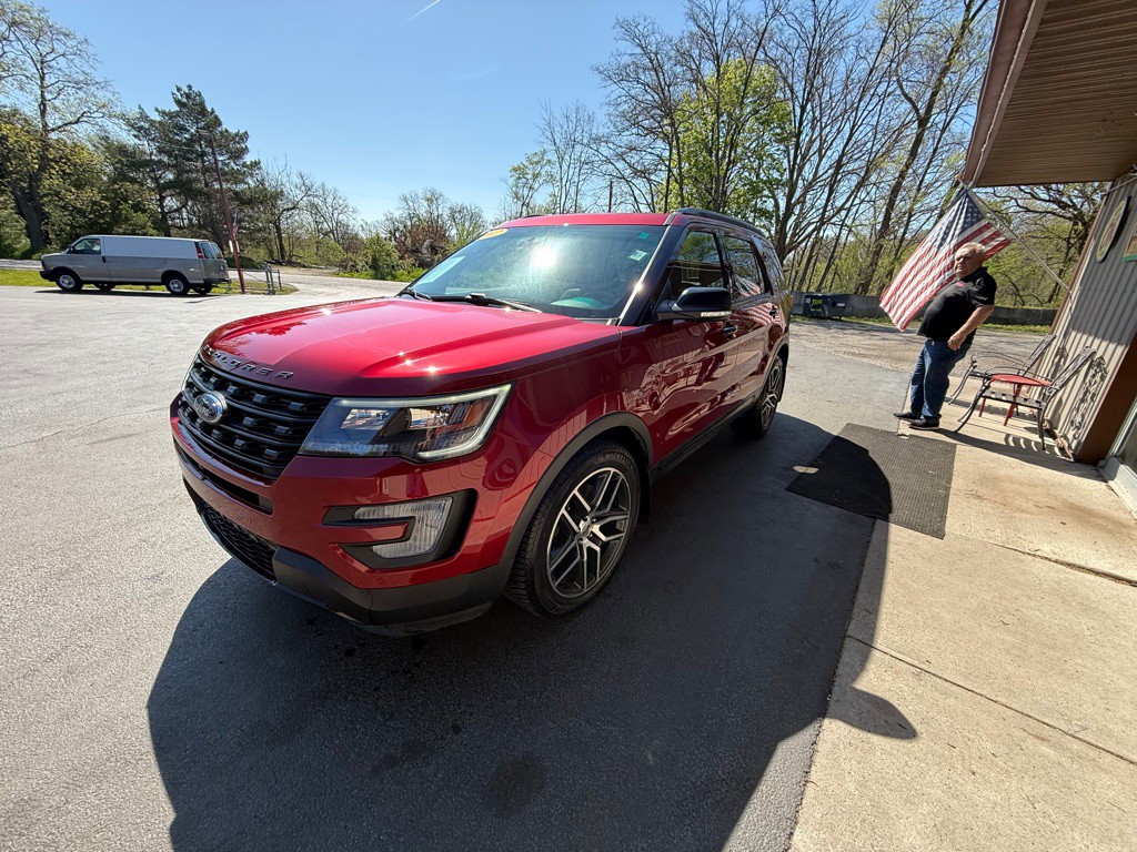 2017 Ford Explorer Image 4