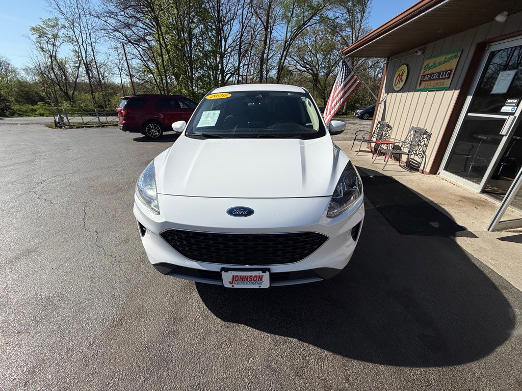 2020 Ford Escape Image 3