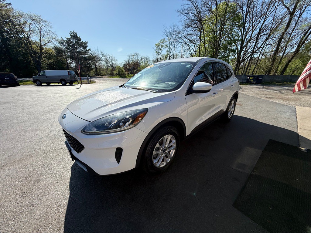 2020 Ford Escape Image 4