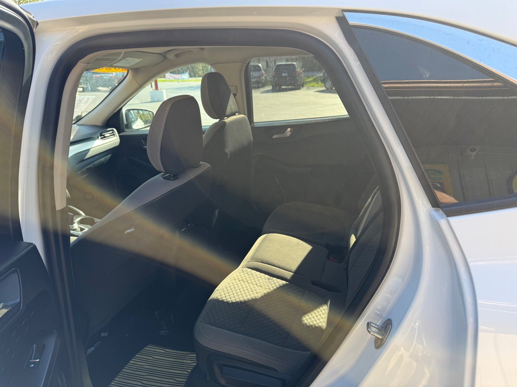 2020 Ford Escape Image 8