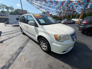 Image for 2012 Chrysler Town & Country Touring ID: 7406897