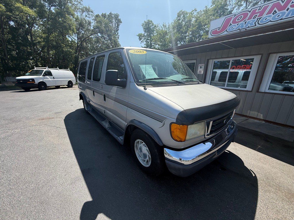 2003 Ford Econoline