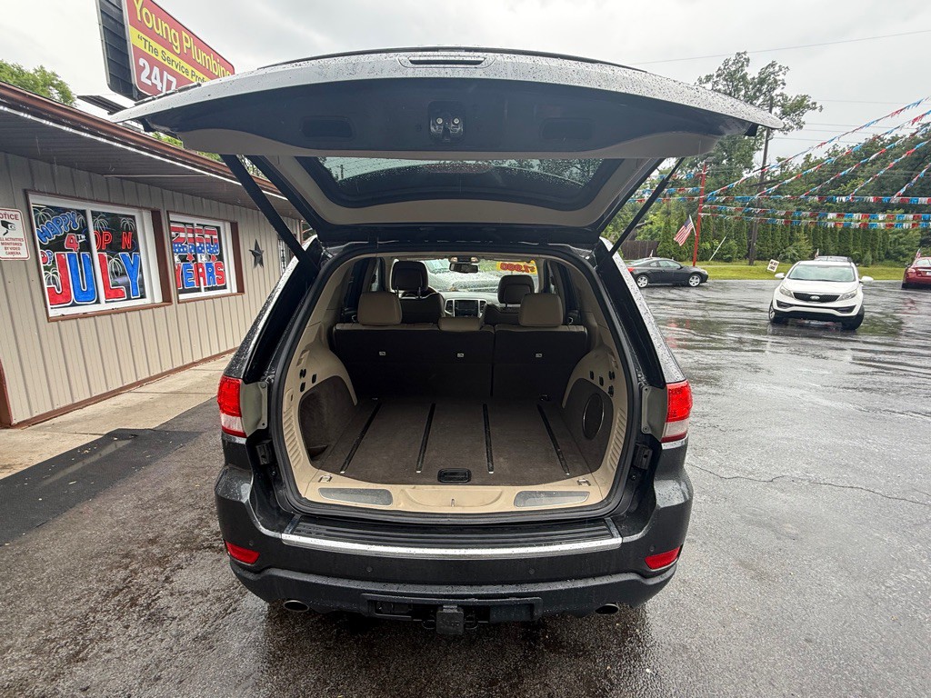 2011 Jeep Grand Cherokee Image 9