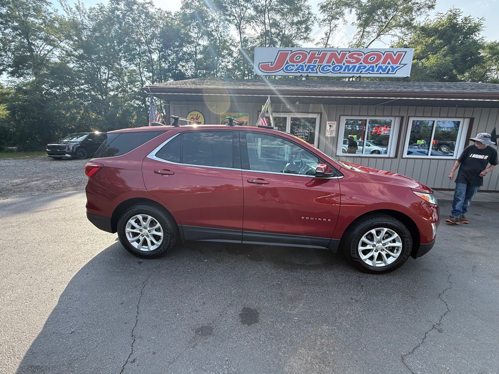 2018 Chevrolet Equinox Image 2