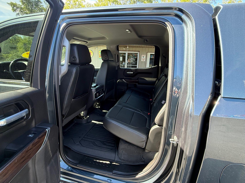 2021 GMC Sierra Image 8