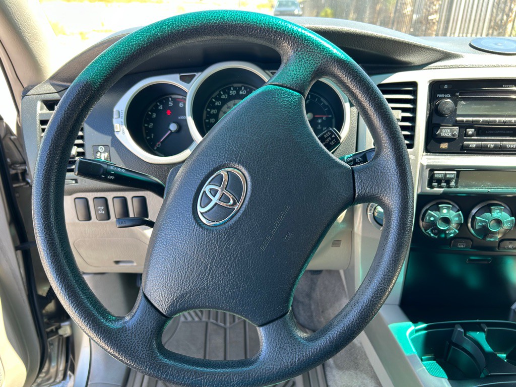 2003 Toyota 4Runner Image 4