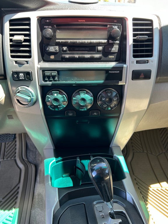 2003 Toyota 4Runner Image 7
