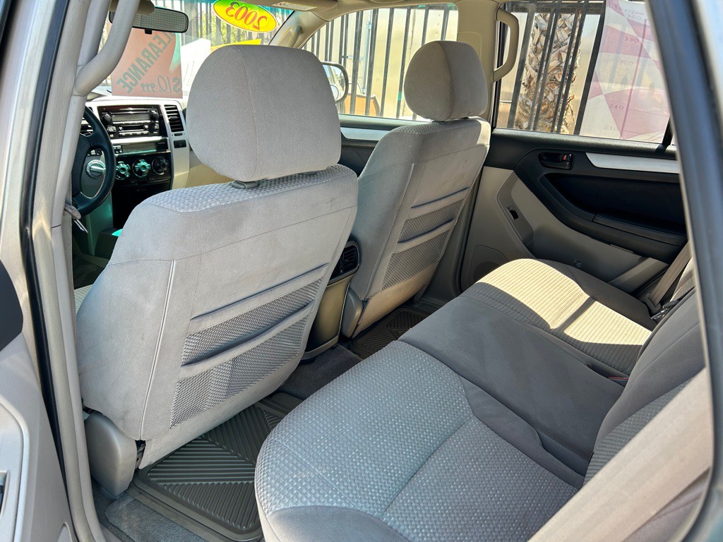 2003 Toyota 4Runner Image 13