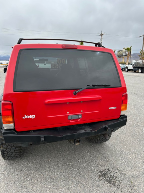 2000 Jeep Cherokee Image 2