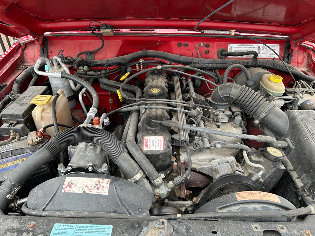 2000 Jeep Cherokee Image 20