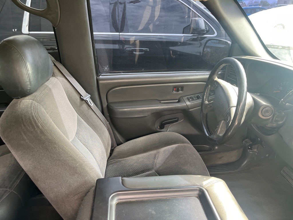 2005 Chevrolet Silverado 1500 Image 3