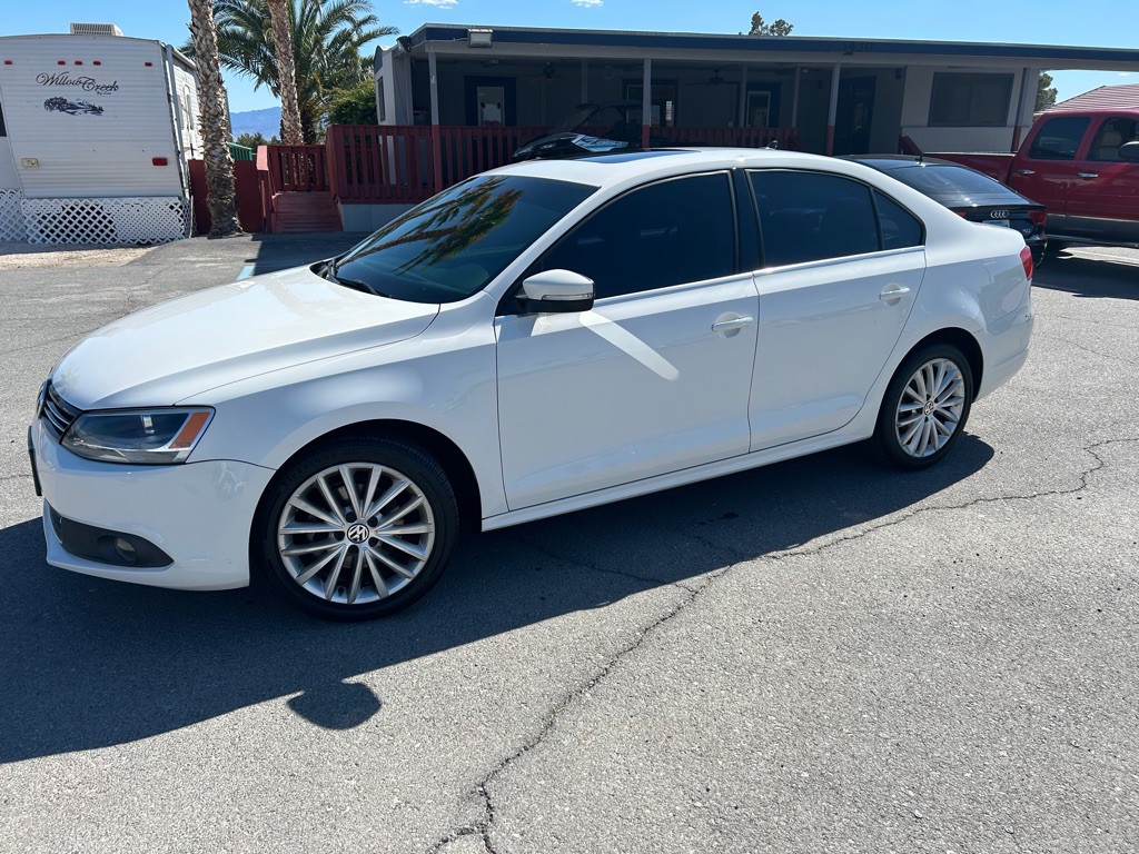 2013 Volkswagen Jetta Image 1