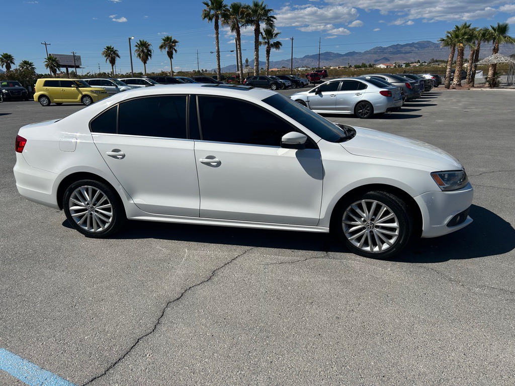 2013 Volkswagen Jetta Image 3