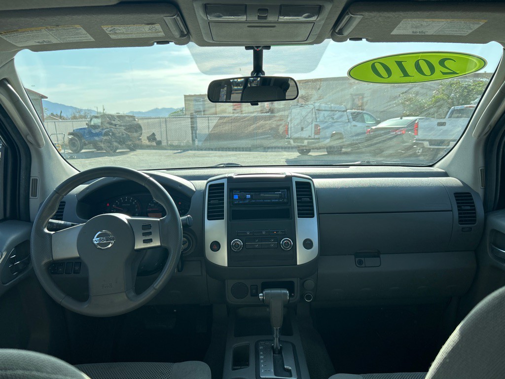 2010 Nissan Frontier Image 5