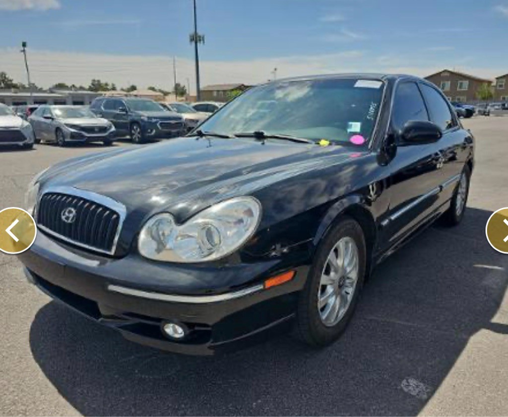 2004 Hyundai Sonata Image 2