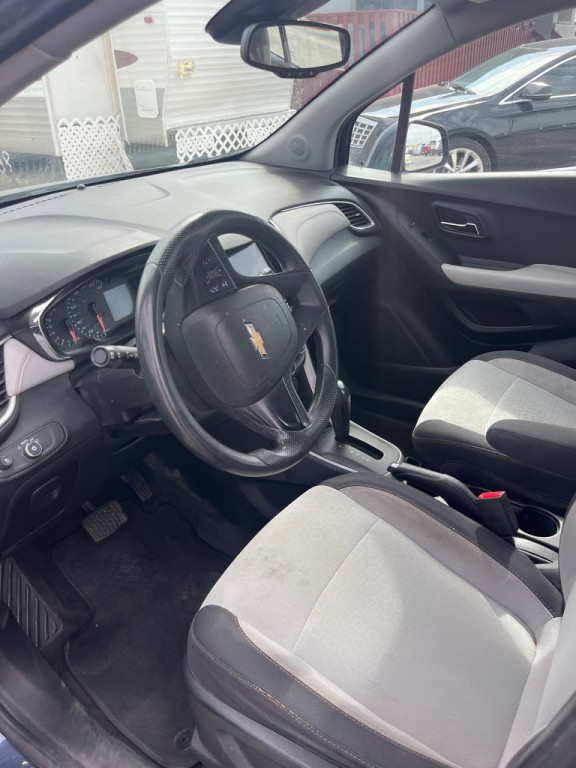 2018 Chevrolet Trax Image 2