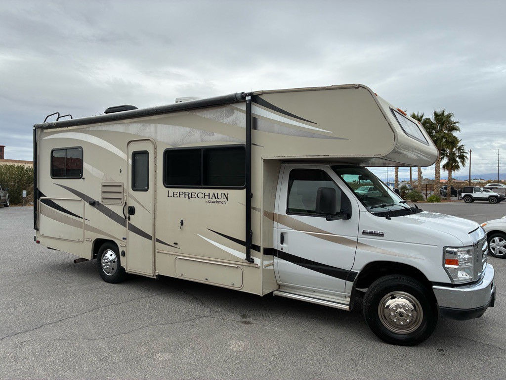 2018 Ford Econoline Image 4