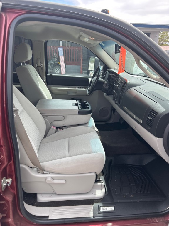 2008 Chevrolet Silverado 1500 Image 8