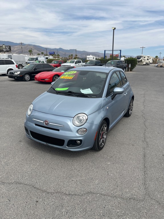 2013 FIAT 500 Image 2