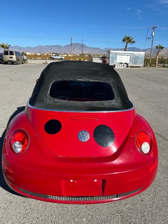 2006 Volkswagen Beetle Image 3