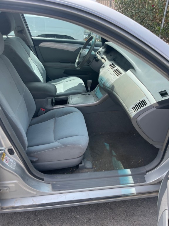2007 Toyota Avalon Image 2