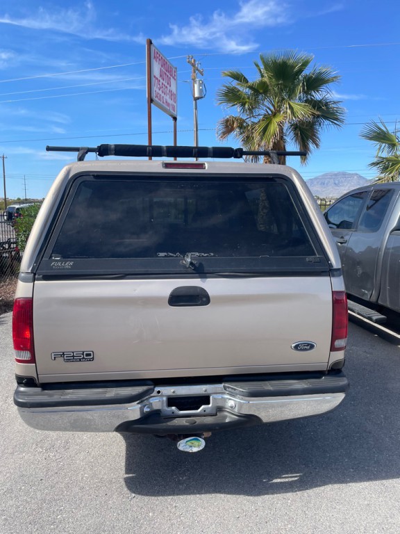 1999 Ford F-250 Image 2