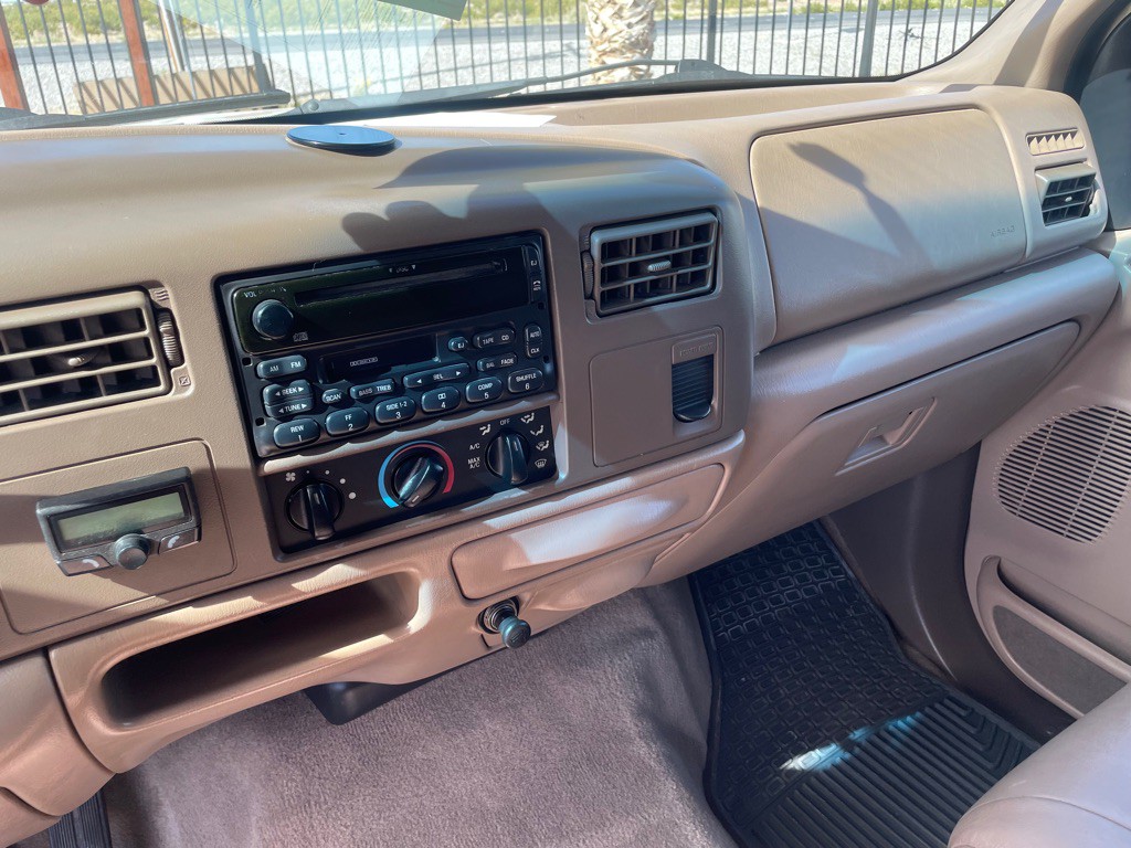 1999 Ford F-250 Image 5