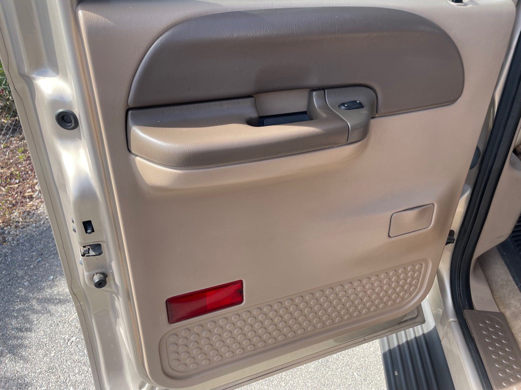 1999 Ford F-250 Image 15