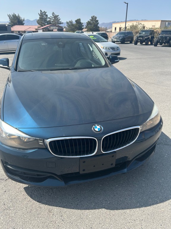 2014 BMW 3 Series Image 1