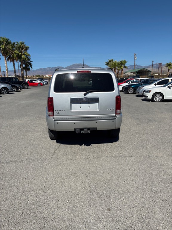 2008 Dodge Nitro Image 4