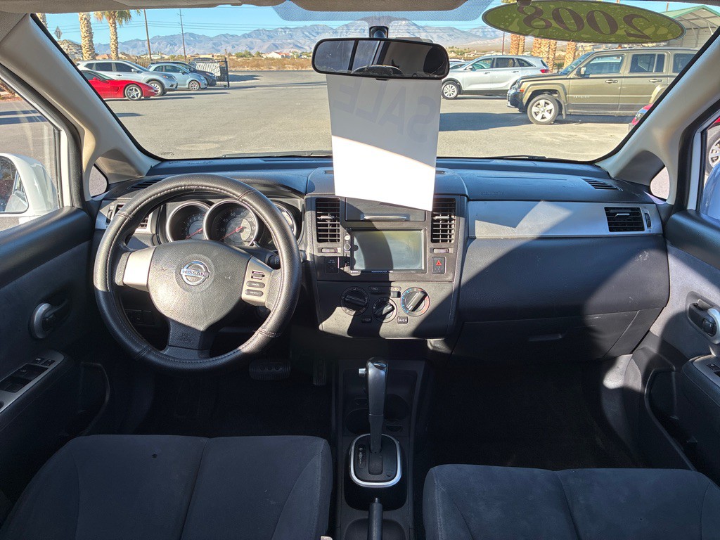 2008 Nissan Versa Image 8