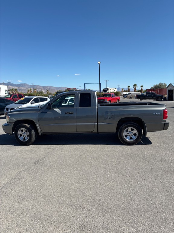 2008 Dodge Dakota Image 5