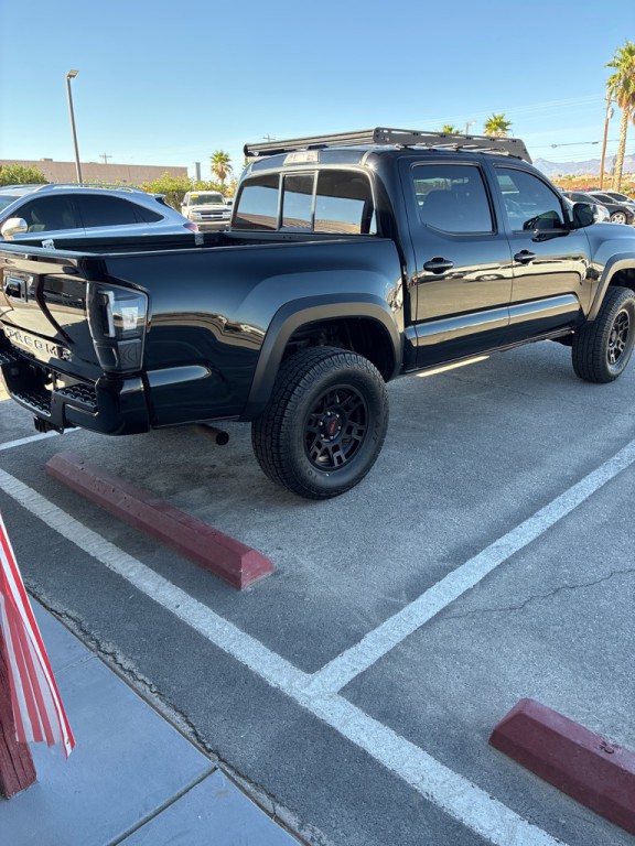 2016 Toyota Tacoma Image 5