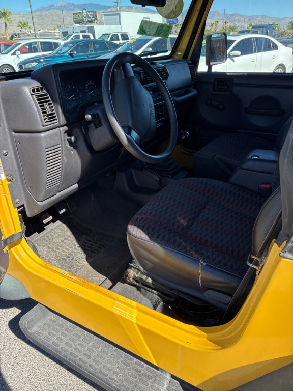 2000 Jeep Wrangler Image 4