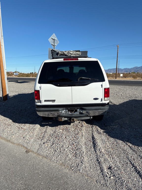 2000 Ford Excursion Image 4