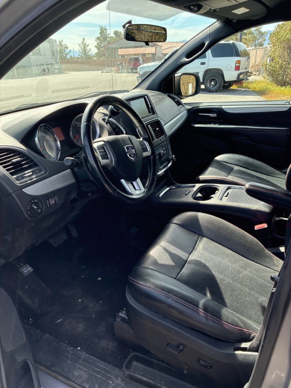 2016 Dodge Grand Caravan Image 9