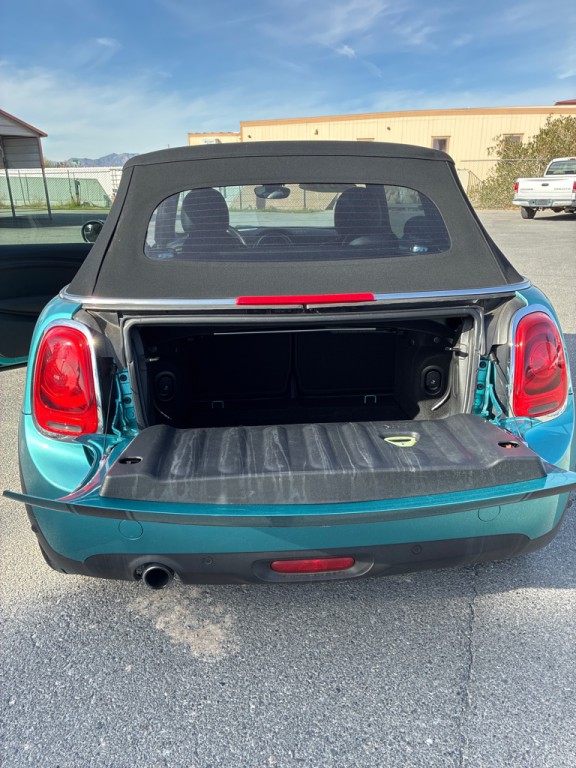 2018 MINI Cooper Image 9