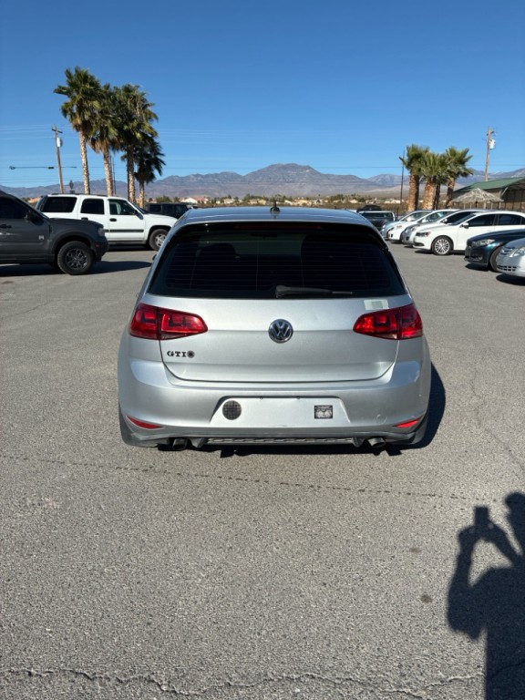 2016 Volkswagen GTI Image 14