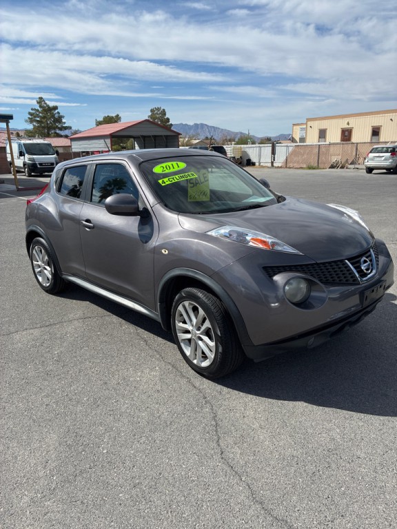 2011 Nissan Juke Image 2