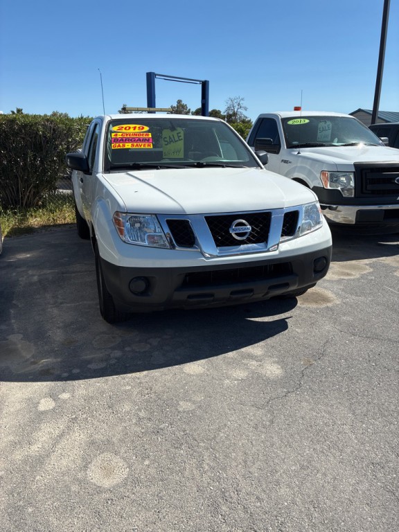 2019 Nissan Frontier Image 8